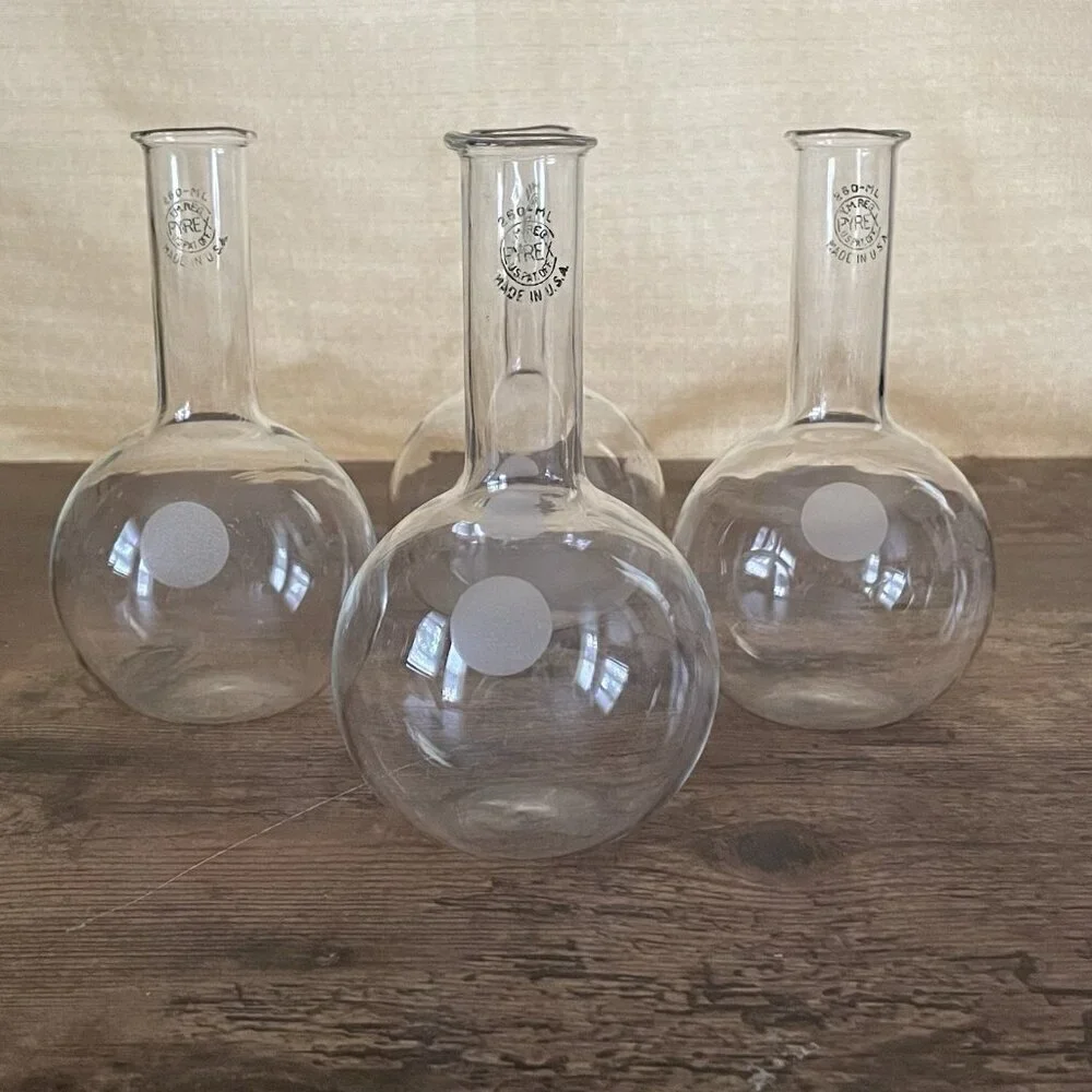 Vintage Pyrex Lab Flasks 250 ML Set of 4 Apothecary Flat Bottom Propagation Vase